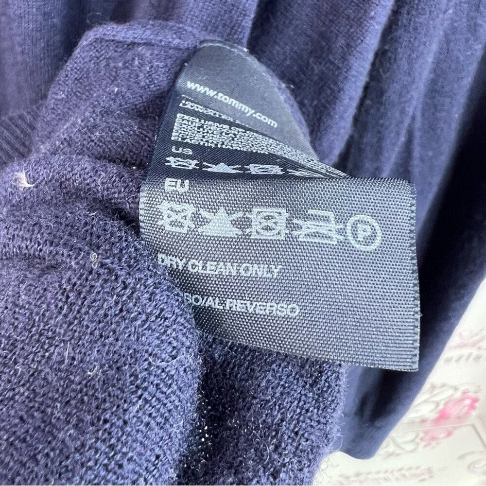 Tommy Hilfiger long sleeve elbow plat h premium wool Dark Blue V-Neck Sweater